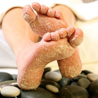 summer footcare tips